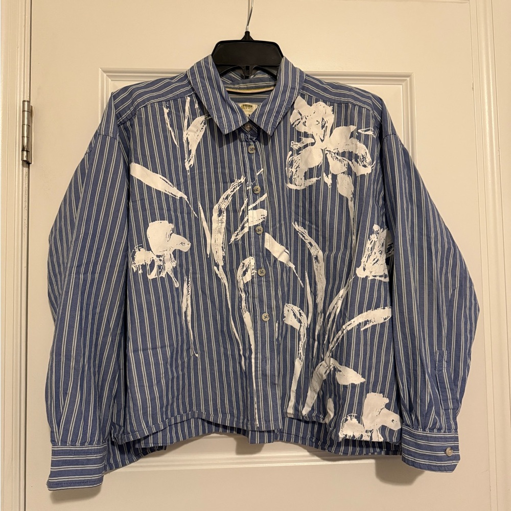 Anthropologie Maeve Blue and White Floral Striped Oversized Shirt Size Medium P - Picture 1 of 8
